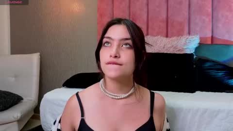 Alexa Thaylor online show from December 15, 2:54 pm