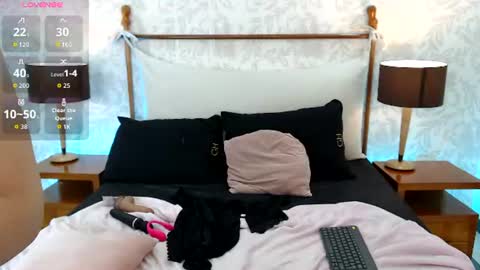 Snapshot of alexaa_sanz chatting on June 11, 6:17 pm Alexaa sanz online show from June 11, 6:17 pm