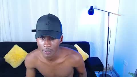Snapshot of alexaandro18 chatting on June 12, 8:52 pm Alexandro online show from June 12, 8:52 pm