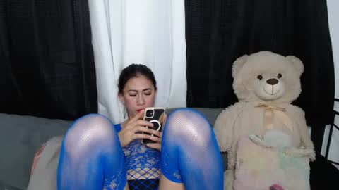 alexablairee online show from January 18, 3:27 pm