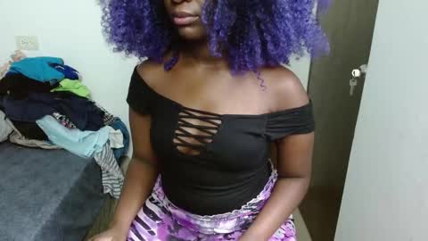 Snapshot of alexagons chatting on February 21, 7:32 pm alexagons online show from February 21, 7:32 pm