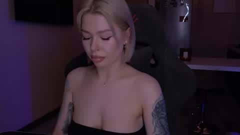 Alexa Mason online show from November 23, 2:11 am