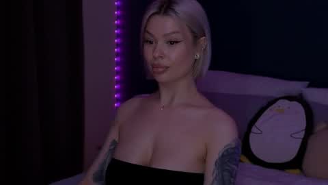 Snapshot of alexamason chatting on May 15, 11:45 pm Alexa Mason online show from May 15, 11:45 pm