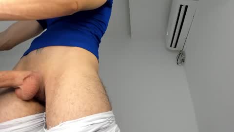 Snapshot of alexander__lips chatting on June 11, 9:13 pm alexander__lips online show from June 11, 9:13 pm