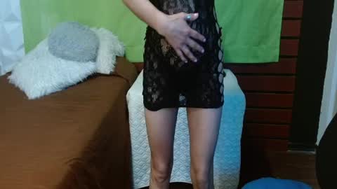 alexandra_jonas online show from April 5, 1:14 am