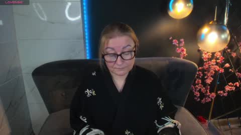 Snapshot of alexandra_kind chatting on January 5, 5:09 pm Alexandra online show from January 5, 5:09 pm