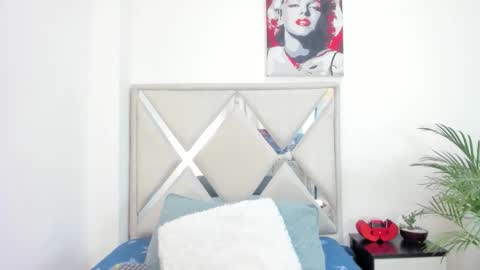 Snapshot of alexandra_torress chatting on February 3, 11:59 am alexandra online show from February 3, 11:59 am