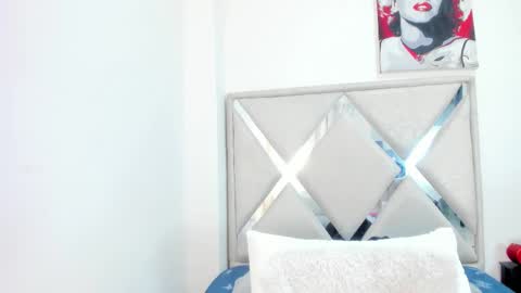 Snapshot of alexandra_torress chatting on February 6, 6:55 pm alexandra online show from February 6, 6:55 pm