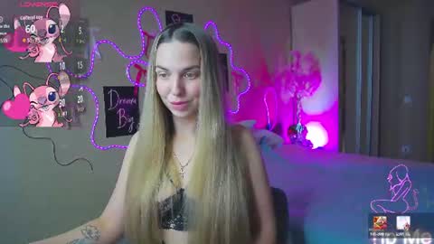 Snapshot of alexandracandy chatting on July 30, 3:33 pm alexandracandy online show from July 30, 3:33 pm