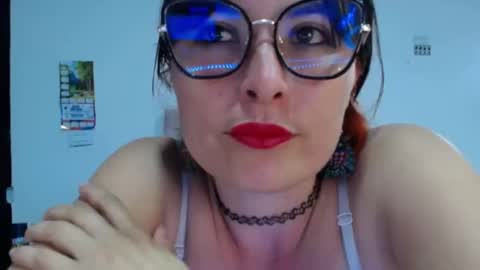 alexandrasaen online show from February 2, 9:46 pm