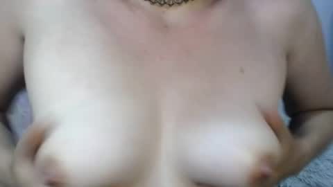 alexandrasaen online show from April 16, 9:37 pm