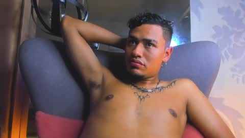 Snapshot of alexandriuwolf chatting on June 4, 1:55 am Master Alexandriu online show from June 4, 1:55 am