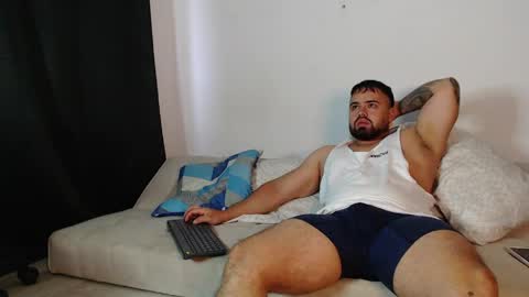 Snapshot of alexandro_king chatting on April 5, 10:51 pm ALEX online show from April 5, 10:51 pm