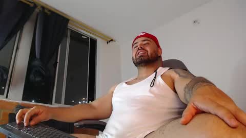 Snapshot of alexandro_king chatting on May 21, 1:34 am ALEX online show from May 21, 1:34 am