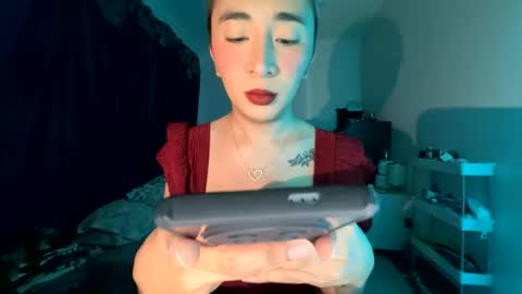 Snapshot of alexang2003 chatting on May 13, 3:42 pm adrianagreyson online show from May 13, 3:42 pm