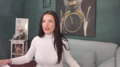 Snapshot of alexanikole chatting on February 27, 8:36 am AlexaNikole online show from February 27, 8:36 am