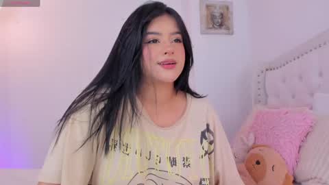 lexandra  online show from April 9, 4:34 am