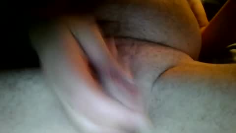 Snapshot of alexb20001 chatting on July 25, 4:43 am alexb20001 online show from July 25, 4:43 am