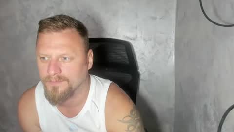Snapshot of alexboy2022 chatting on July 14, 6:51 am onlyfans..alexyno2022 online show from July 14, 6:51 am