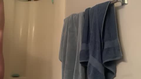 Snapshot of alexdom30 chatting on February 19, 12:17 am alexdom30 online show from February 19, 12:17 am