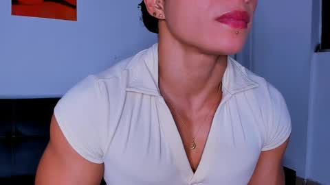 Snapshot of alexiafit chatting on May 23, 9:41 pm alexiafit online show from May 23, 9:41 pm