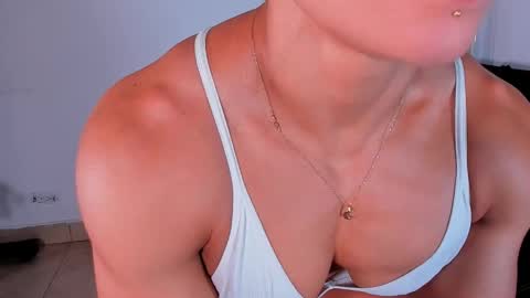 Snapshot of alexiafit chatting on June 6, 10:58 pm alexiafit online show from June 6, 10:58 pm