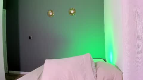 Alexia Brown online show from July 11, 6:49 am