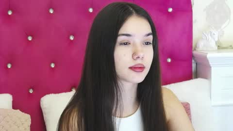 Snapshot of alexisdevine chatting on April 20, 4:26 am alexisdevine online show from April 20, 4:26 am