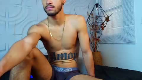 Snapshot of alexisstonne chatting on June 13, 7:56 pm alexisstonne online show from June 13, 7:56 pm