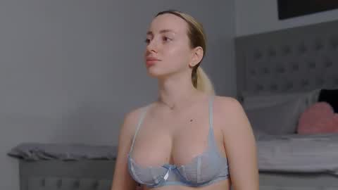 Alexis online show from March 1, 8:16 am