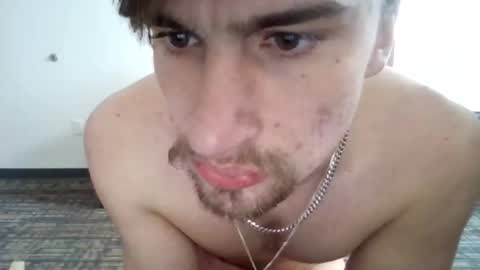 Snapshot of alexkuntz17 chatting on February 27, 3:23 pm alexkuntz17 online show from February 27, 3:23 pm