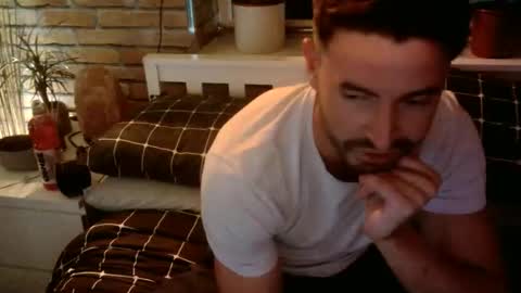 Snapshot of alexlive1 chatting on September 27, 9:31 pm alexlive1 online show from September 27, 9:31 pm