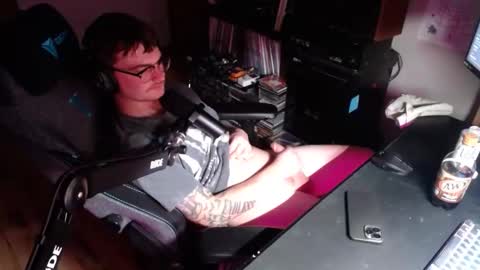 alexlong20 online show from November 19, 6:46 am