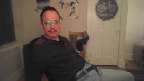 alexmaddox online show from October 6, 4:21 am