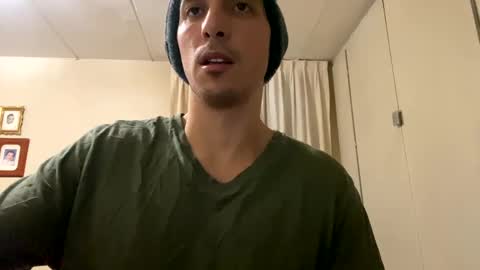 Snapshot of alexopenmind21 chatting on December 12, 6:36 am Alexxx online show from December 12, 6:36 am