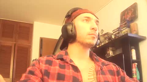 Snapshot of alexopenmind21 chatting on December 21, 10:19 pm Alexxx online show from December 21, 10:19 pm