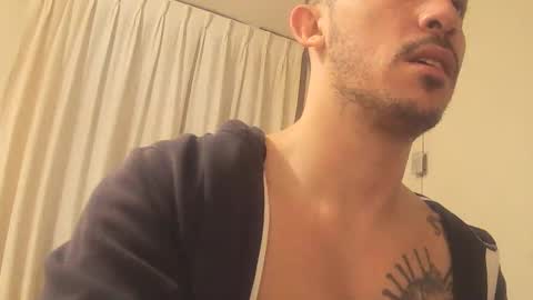 Snapshot of alexopenmind21 chatting on January 23, 4:52 am Alexxx online show from January 23, 4:52 am