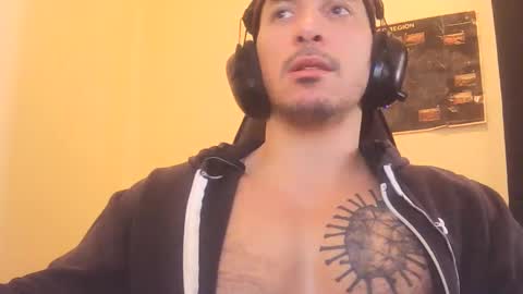 Snapshot of alexopenmind21 chatting on February 25, 5:36 pm Alexxx online show from February 25, 5:36 pm