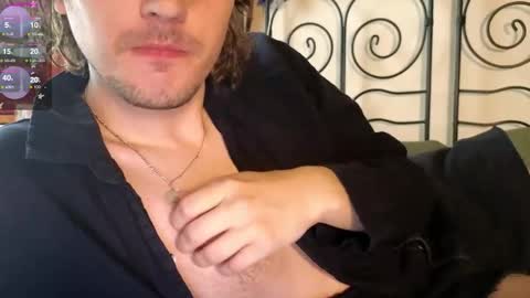 Snapshot of alexrhodesxxx chatting on May 24, 10:09 am Alex online show from May 24, 10:09 am
