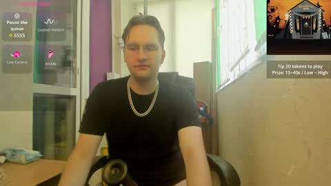 Snapshot of alexs9xtime chatting on May 30, 3:42 pm alexs9xtime online show from May 30, 3:42 pm