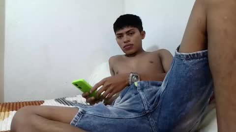 alexsexy1405 online show from January 11, 10:59 pm