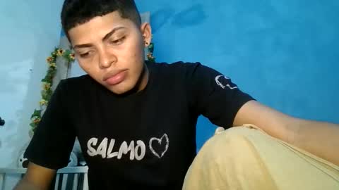 alexsexy1405 online show from April 22, 3:09 am
