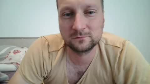 Snapshot of alexswitch8888 chatting on July 17, 5:14 am Alex online show from July 17, 5:14 am