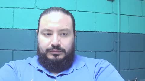 Snapshot of alextambet chatting on June 19, 1:15 pm alextambet online show from June 19, 1:15 pm