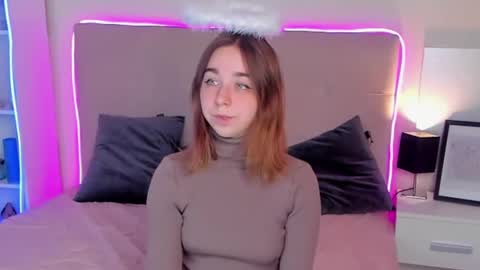 AlexxisSky online show from December 13, 9:57 am