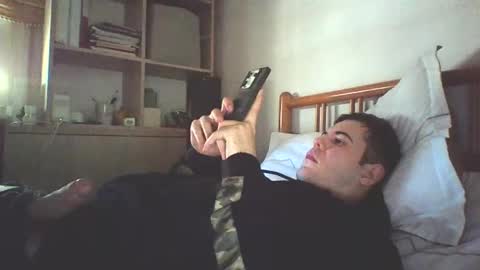 Snapshot of alexxro20 chatting on February 26, 11:20 am alexxro20 online show from February 26, 11:20 am