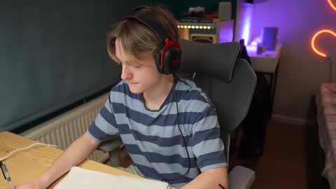 Alexycutie online show from February 3, 7:52 pm