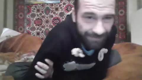 Snapshot of alferezsolvajo chatting on March 9, 7:56 am alferezsolvajo online show from March 9, 7:56 am