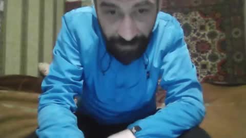 Snapshot of alferezsolvajo chatting on May 10, 7:35 am alferezsolvajo online show from May 10, 7:35 am