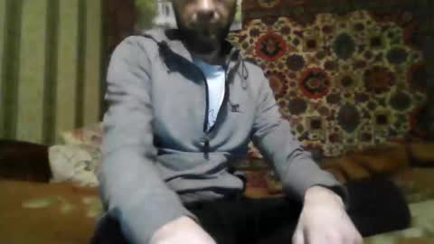 Snapshot of alferezsolvajo chatting on May 25, 6:47 pm alferezsolvajo online show from May 25, 6:47 pm